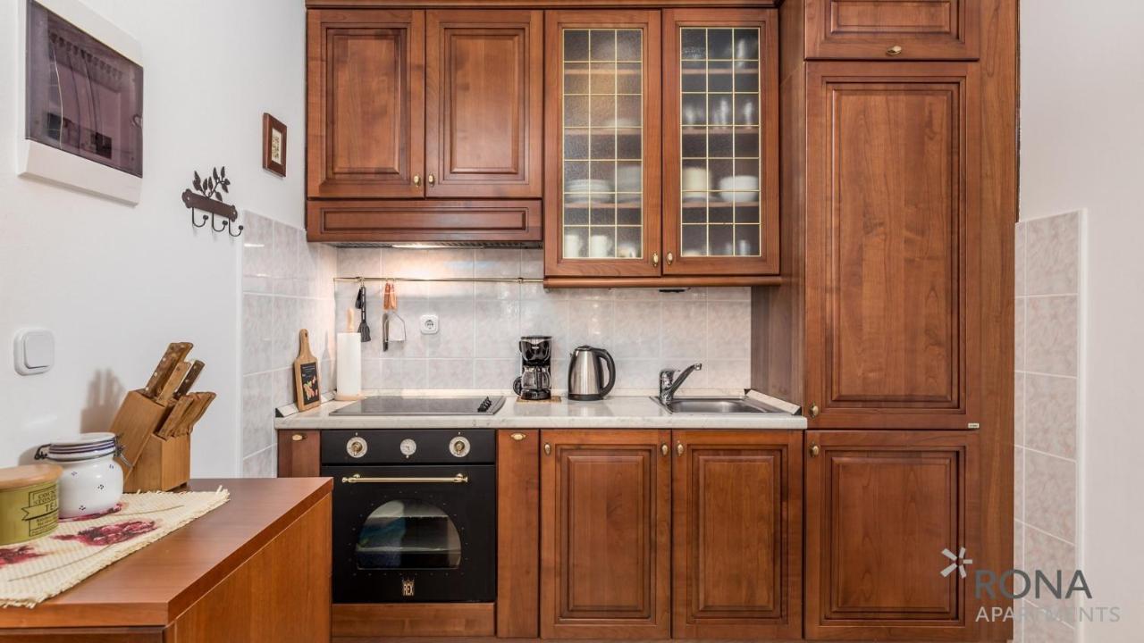 Rona Apartment Smokva 3 오파티아 외부 사진